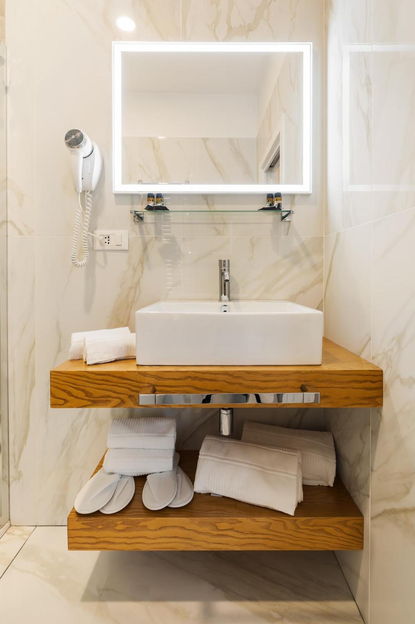 Albadea Deco&Jacuzzi Otel Roma Dış mekan fotoğraf